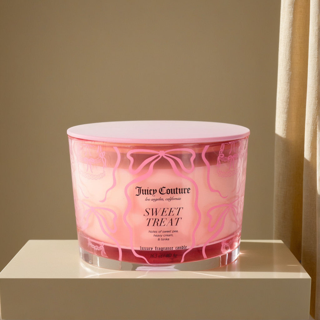 Juicy Couture 16.5 oz Soy Wax Blend 3 Wick Candle - Sweet Treat
