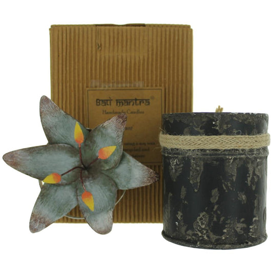 Bali Mantra Handmade Scented Candle In Waterlily Tin - Redcurrant