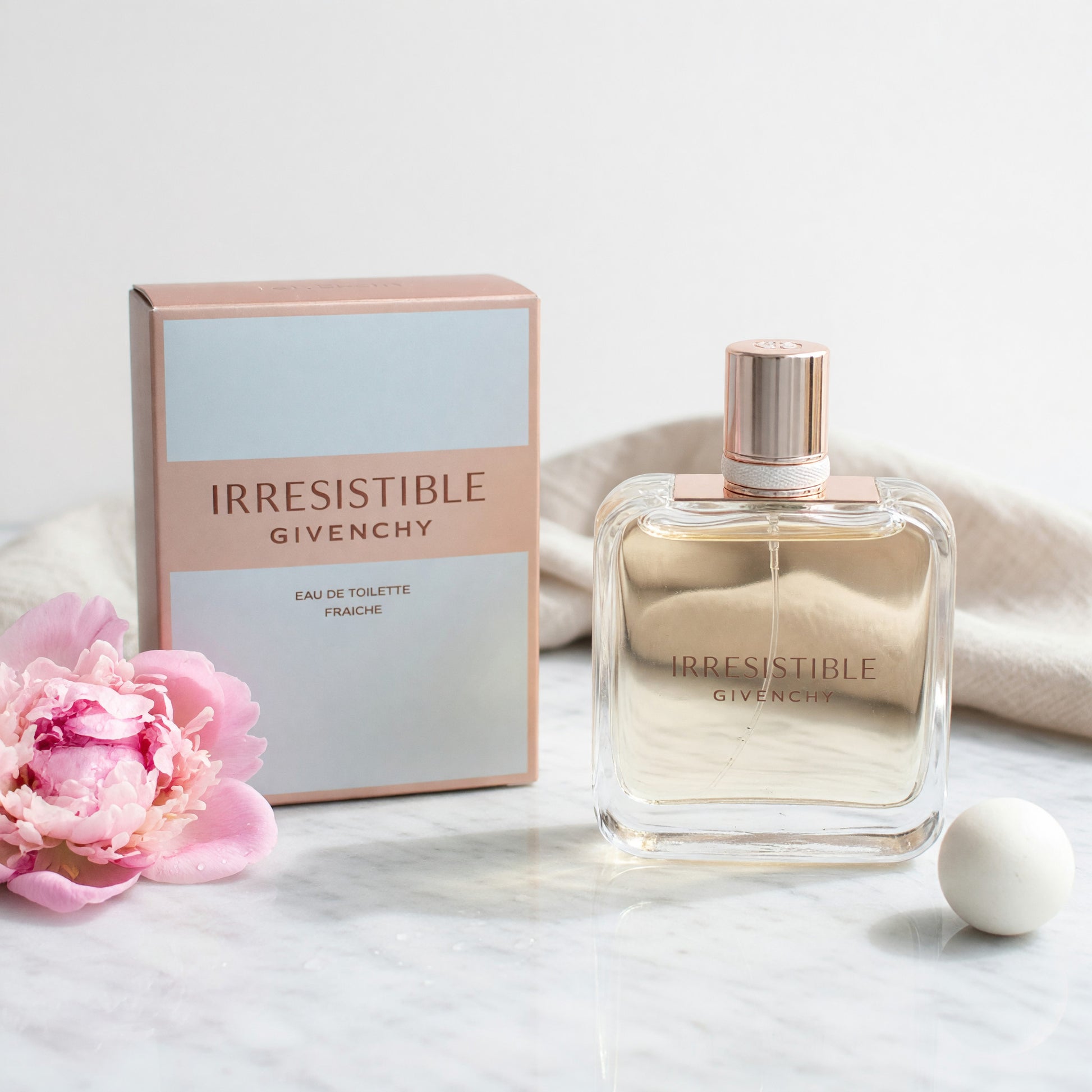 Irresistible by Givenchy, 2.7 oz EDT Fraiche Spray for Women