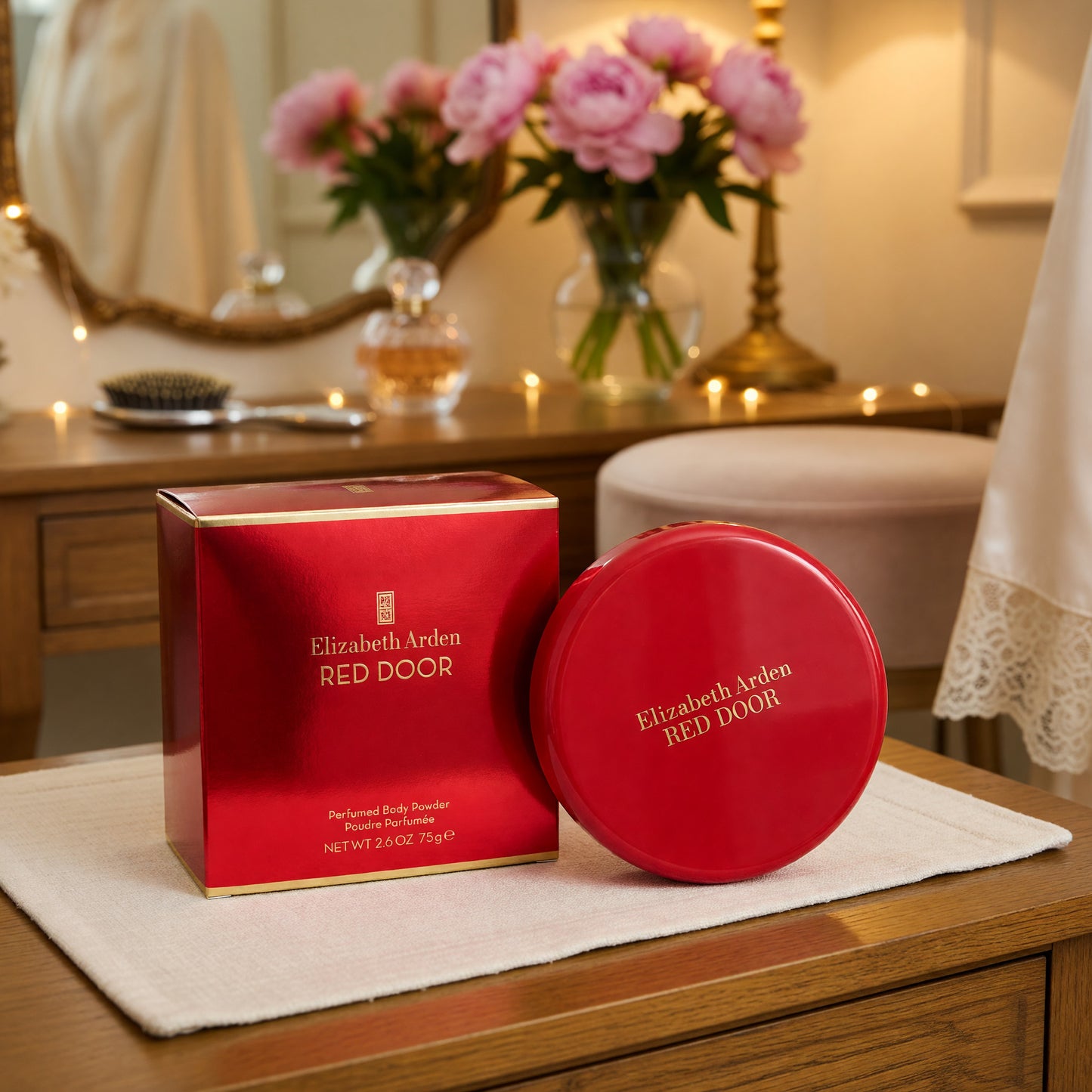 Red Door by Elizabeth Arden, 2.6 oz Dusting Powder