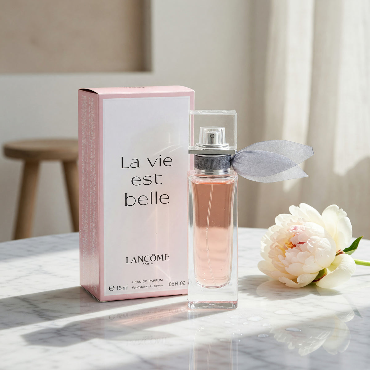 La Vie Est Belle by Lancome, 0.5 oz EDP Spray for Women