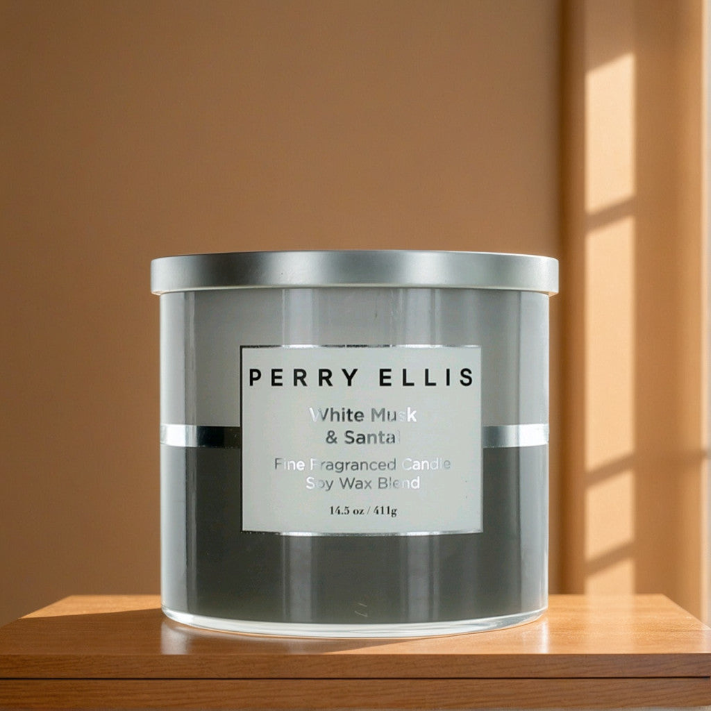 Perry Ellis 14.5 oz Soy Wax Blend 3 Wick Candle - White Musk & Santal
